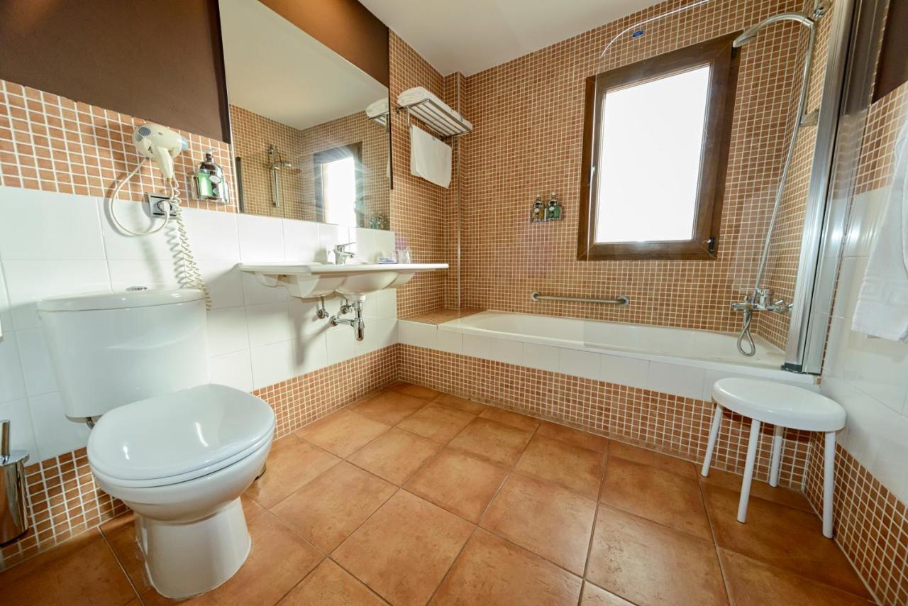 Hotel La Barrosa Абехар Экстерьер фото