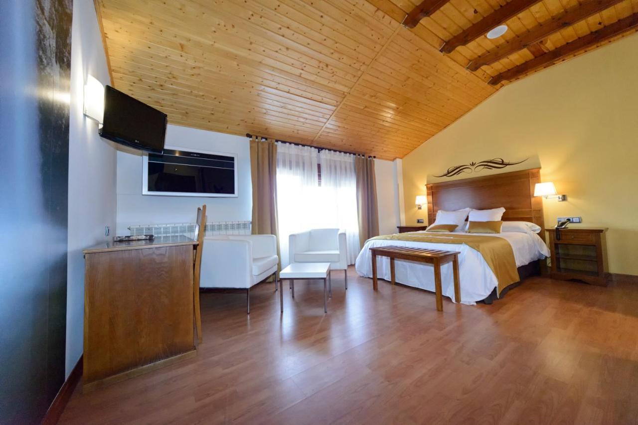Hotel La Barrosa Абехар Экстерьер фото
