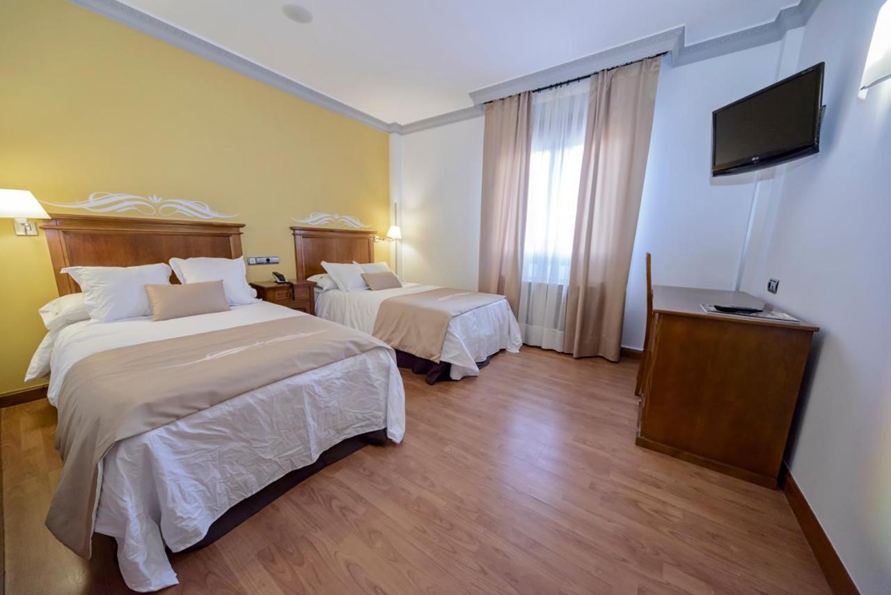 Hotel La Barrosa Абехар Экстерьер фото